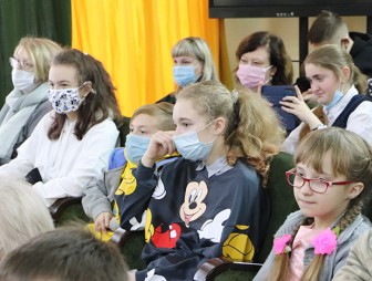 Праздник для детей-сирот