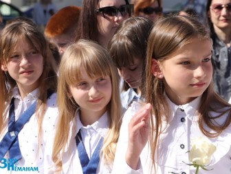 Последний звонок прозвучал сегодня для школьников Мостовского района