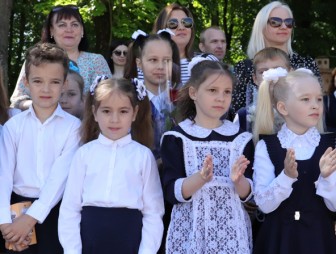 Последний звонок прозвучал сегодня для школьников Мостовского района