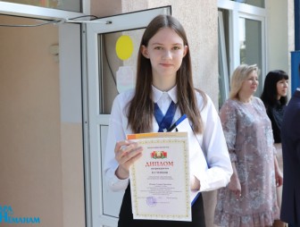 Последний звонок прозвучал сегодня для школьников Мостовского района