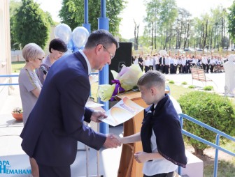 Последний звонок прозвучал сегодня для школьников Мостовского района