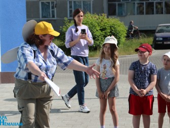 Мостовская районная библиотека подарила радость дошкольникам