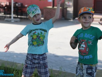 Мостовская районная библиотека подарила радость дошкольникам