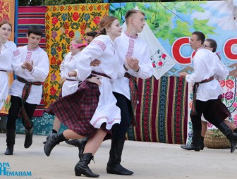 Свята фальклору ў Вялікіх Азёрках