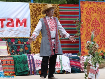 Свята фальклору ў Вялікіх Азёрках