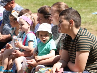 Свята фальклору ў Вялікіх Азёрках