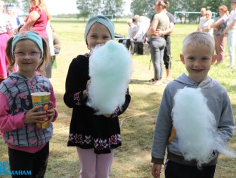 Свята фальклору ў Вялікіх Азёрках