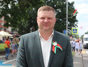 Прошлое - в наших сердцах! Будущее - в наших руках!