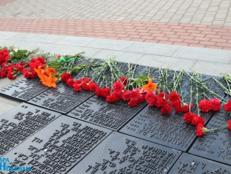 Прошлое - в наших сердцах! Будущее - в наших руках!