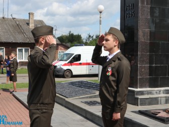 Прошлое - в наших сердцах! Будущее - в наших руках!