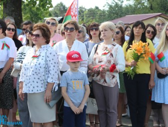 Прошлое - в наших сердцах! Будущее - в наших руках!