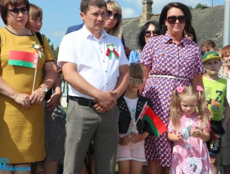 Прошлое - в наших сердцах! Будущее - в наших руках!