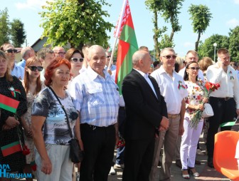 Прошлое - в наших сердцах! Будущее - в наших руках!