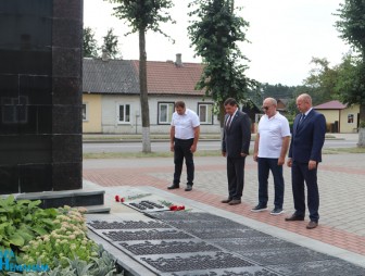 Мостовщину посетил глава администрации Черняховска Сергей Булычёв