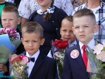 Линейка, посвящённая дню знаний 2023 год