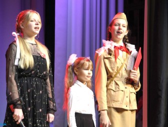 'Комсомолу - 105'