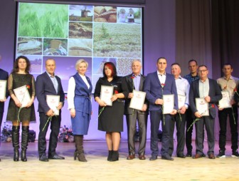 На Мостовщине чествовали лучших аграриев