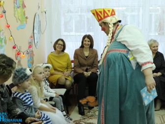 'Наши дети' и 'Профсоюзы детям'