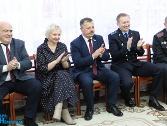 'Наши дети' и 'Профсоюзы детям'