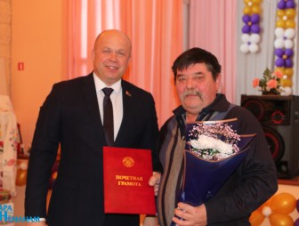 Награждение животноводов ОАО 'Черлёна'