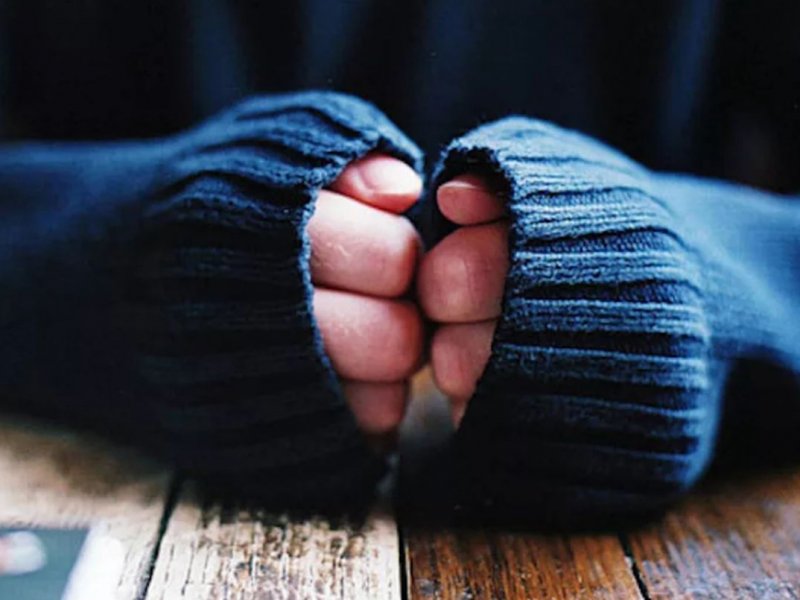 Почему мерзнут руки и ноги — не только из-за холода