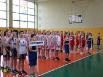 В Мостах 6 апреля  было открытие первенства Республики Беларусь по баскетболу среди девочек 2002-2003 г.р.