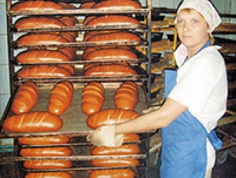 Горячий хлеб – один на два района