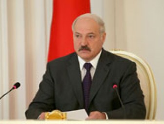 Президент Беларуси дал поручения по комплексному решению проблемных вопросов в деревообрабатывающей отрасли