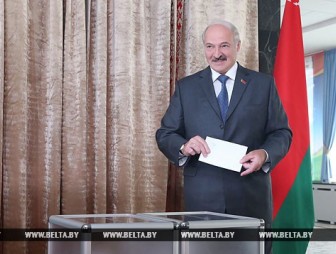 Лукашенко проголосовал на парламентских выборах