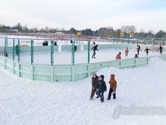 В Гродненской области у всех школ зальют ледовые катки