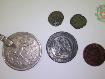 Старинные монеты изъяты гродненскими таможенниками  в пункте пропуска «Привалка»