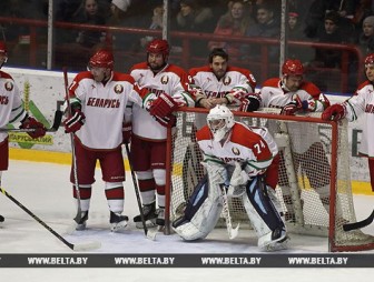Команда Президента Беларуси одержала четвертую победу на Х Республиканских соревнованиях любителей хоккея