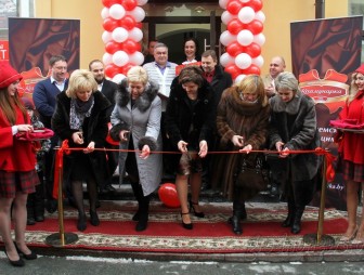 В Гродно открылись кофейня и фирменный магазин кондитерской фабрики 'Коммунарка'