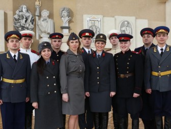 Необычную выставку представили в Гродно перед началом торжественного собрания, посвященного 100-летию белорусской милиции