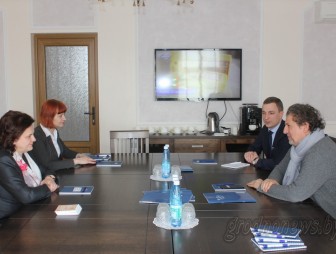 ОАО «Молочный Мир» посетил представитель Управления Верховного комиссара ООН по делам беженцев в Беларуси Жан Ив Бушарди