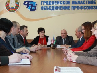 Профсоюзы медиков из Гродно и Калиниграда подписали протокол о сотрудничестве