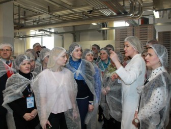 Журналисты Гродненщины побывали на кондитерской фабрике «Коммунарка»