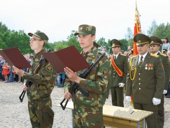 Военную присягу приняли новобранцы частей Гродненского гарнизона и Гродненской пограничной группы