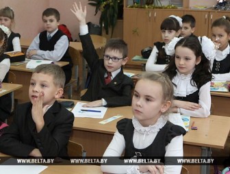 Александр Лукашенко: воспитать достойных граждан Беларуси можно только совместными усилиями педагогов и родителей