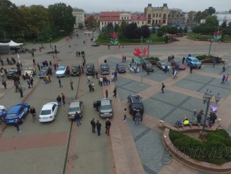 Автопробег «889 км любви» автомотолюбители Гродно посвятили Дню рождения города