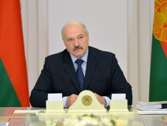 Лукашенко: помощь гражданам в улучшении жилищных условий всегда будет в числе приоритетов социальной политики Беларуси