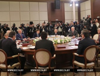 Александр Лукашенко принял участие в заседании Высшего Евразийского экономического совета в Сочи
