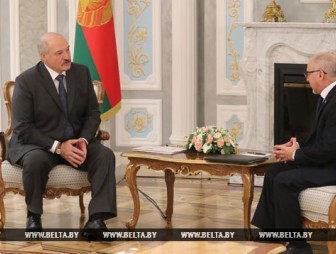 Лукашенко рассчитывает в ближайшее время совершить визит на Кубу