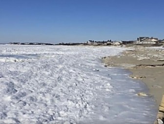 Океан замерз. Житель США снял удивительное видео