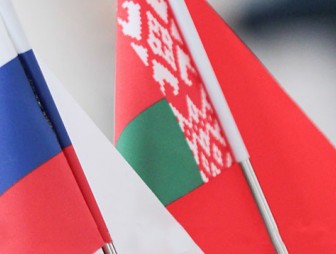Александр Лукашенко в телефонном разговоре с Владимиром Путиным лично выразил соболезнования в связи с трагедией в Кемерово