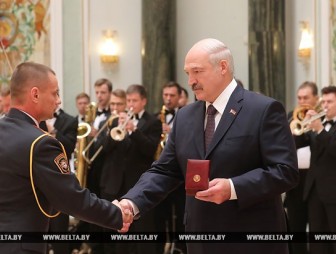 Лукашенко: суверенитет Беларуси - это люди, которые искренне и честно выполняют свою работу