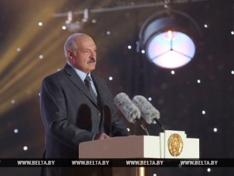 Лукашенко: связь народов Беларуси, России и Украины всегда будет выше политических интересов и амбиций