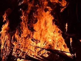 Жительница Дятловского района пострадала при сжигании мусора