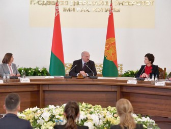 Тема недели: Александр Лукашенко о молодежи и белорусском образовании