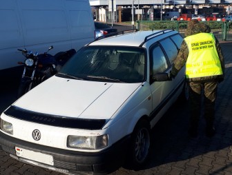В Кузнице у белоруса арестовали VW Passat - у машины перебит VIN-код